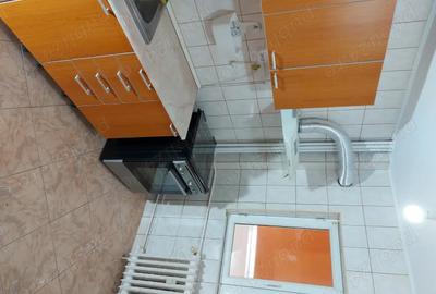 Apartament cu 2 camere decomandat în Obor - 3