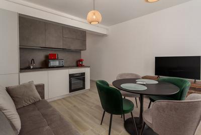 Garsoniera situata in zona Mamaia Nord, primul bloc de la pr - 4