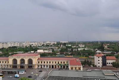 Apartament cu 3 camere decomandat în Central - 2