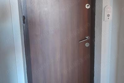 Apartament cu 4 camere decomandat în Trivale - 3