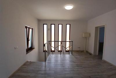 INVESTITIE!Casa de vanzare in Sibiu - individuala  zona Lazaret - pretabil inves INVESTITIE!Casa de vanzare in Sibiu - individuala  zona Lazaret - pretabil inves - 12