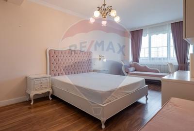 Penthouse de vanzare in Mamaia vedere frontala lac si marea Neagra - 11