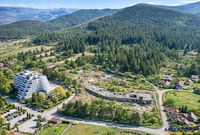 Spațiu comercial, de 10,000 mp, în Central - 15