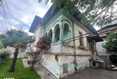 Casă cu 4 camere cu Canalizare în Parcul Carol - 3