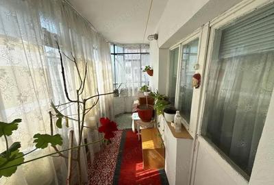 Apartament cu 3 camere decomandat, mobilat în Central - 8
