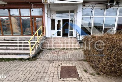 Spațiu comercial, de 43 mp, în Central - 2