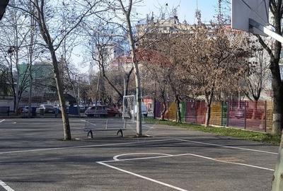 Apartament 3 camere de vanzare, Piata Progresul - 10