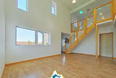 Casă cu 6 camere cu Teren 290 Mp în Sânleani - 4