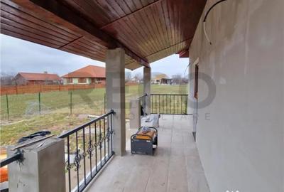 Casă cu 3 camere cu Teren 350 Mp în Borș - 5