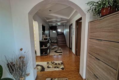 Casă individuală cu 6 camere cu Garaj în Sfântu Ilie - 3