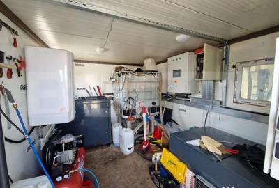 Spațiu comercial, de 300 mp, în Central - 1