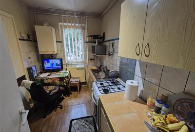 Apartament cu 3 camere semidecomandat în Astra - 6