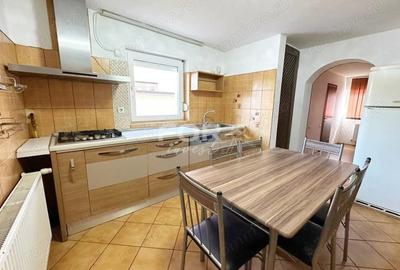 Casă cu 6 camere cu Teren 428 Mp în Iosia - 10