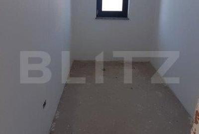 Casă cu 5 camere cu Teren 950 Mp în Central - 6