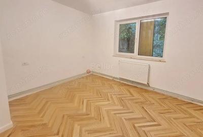 Casă cu Teren 760 Mp în 13 Decembrie - 7