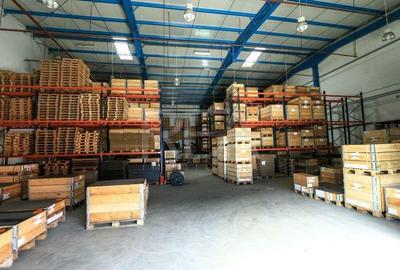 Spatiu Logistic 3400 mp / Basarabia sector 3 - 4
