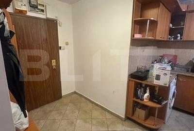 Apartament 3 camere, liniste si potential la 4 minute de metroul Tineretului.