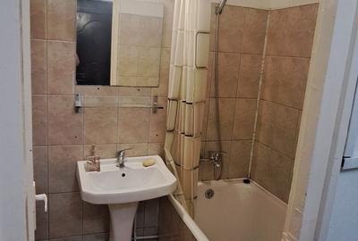 Garsonieră semidecomandată în Lotrioara - 2