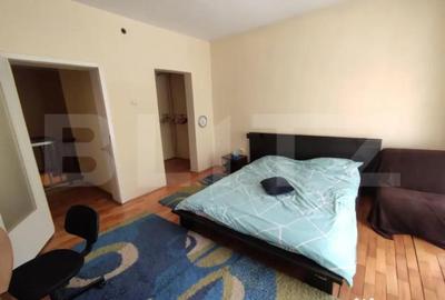 Casă cu 9 camere cu Teren 435 Mp în Democrației - 16