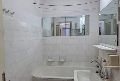 Apartament cu 3 camere decomandat, mobilat în Ultracentral - 1