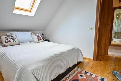 FILM! Refugiu montan,ales mobilat si utilat, decor mioritic,Bran, Fundata,Brasov - 12