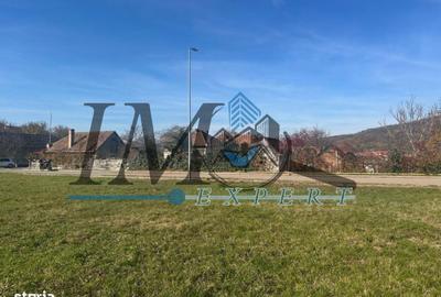 Teren de 763 mp, în Central - 1