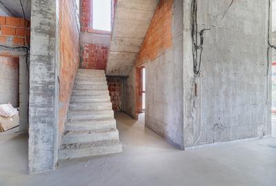 Vila moderna P+1 cu piscina si teren generos - Corbeanca, str. Laguna Albastra - 13