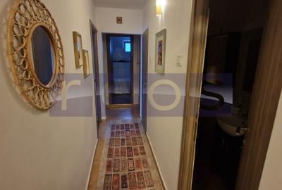 Apartament cu 3 camere decomandat, mobilat în Polonă - 3