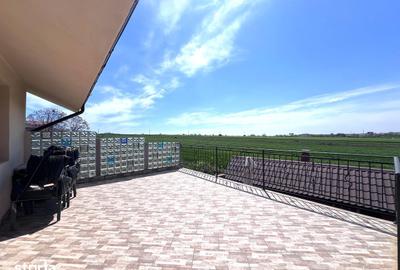 Casă cu 8 camere cu Teren 400 Mp în Limanu - 3