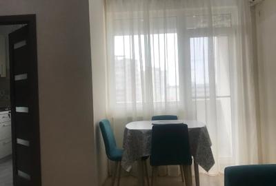 Închiriez apartament 3 camere - 7