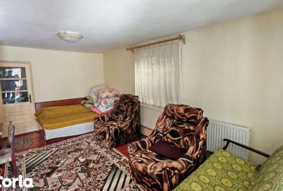 Casă cu 3 camere cu Canalizare în Micro 16 - 6
