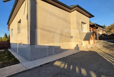 Casa de vacanta in curs de modernizare in Belis, 5 camere, 920mp teren drept - 1