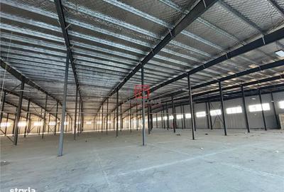 Spațiu comercial, de 5,000 mp, în Central