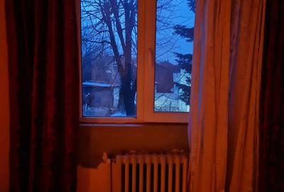 Apartament cu 3 camere semidecomandat în Central - 11