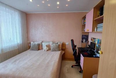 Vand Apartament Semidecomandat Piatra Neamt - 3