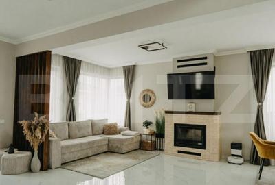 Casă cu 4 camere cu Canalizare în Dezmir