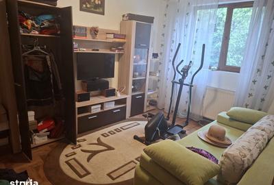 Casă cu 10 camere cu Teren 1200 Mp în Bucov - 15