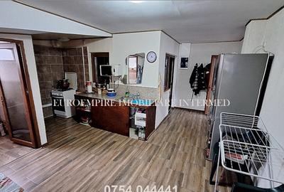 Vila+casa de vanzare in Constanta, zona Km 5 - 12