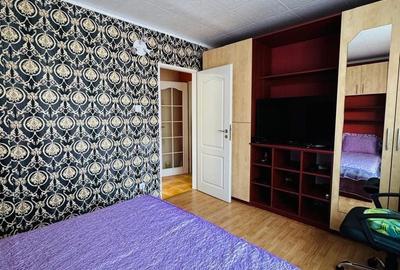 Apartament cu 2 camere semidecomandat, mobilat în Rogerius