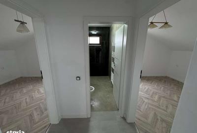 Apartament cu 3 camere decomandat în Central - 19