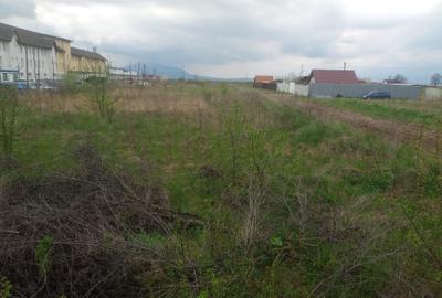 Teren intravilan de 500 mp, în Sânpetru - 2