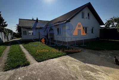 Casă 2015 - 4 dormitoare, 2 băi, 2 bucătării - 27