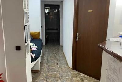 Apartament cu 3 camere decomandat în P-ța Mihai Viteazu