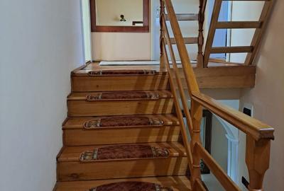 Casă cu 4 camere în Central - 5