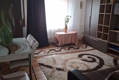 Garsonieră decomandată în Central - 12