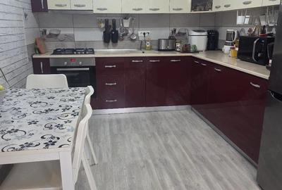 Casă cu 5 camere cu Teren 250 Mp în Măgurele - 10