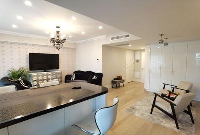 Apartament cu 4 camere semidecomandat, mobilat în Iancu Nicolae