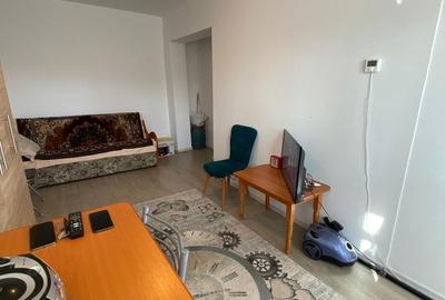Apartament cu 2 camere decomandat în Energiei - 8