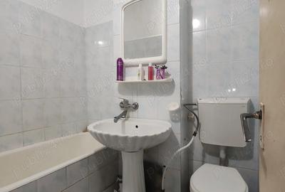 Apartament 2 camere Trivale, etaj 1, balcon, 2 holuri - 1