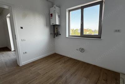 Apartament cu 3 camere semidecomandat în Remetea Mare - 3